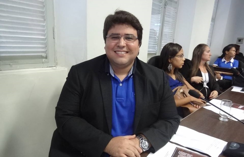 EDUCAÇÃO EM PAUTA – 01