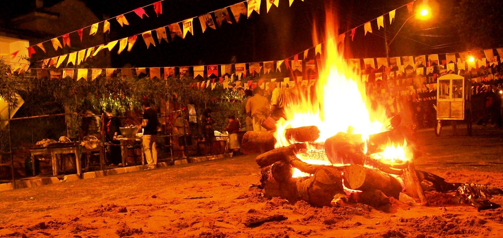 FESTA JUNINA NO BAIXO VALE