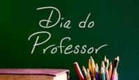 HOMENAGEM AOS PROFESSORES